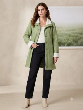 Women’s Heavy Green Coat with Faux-Shearling Trim